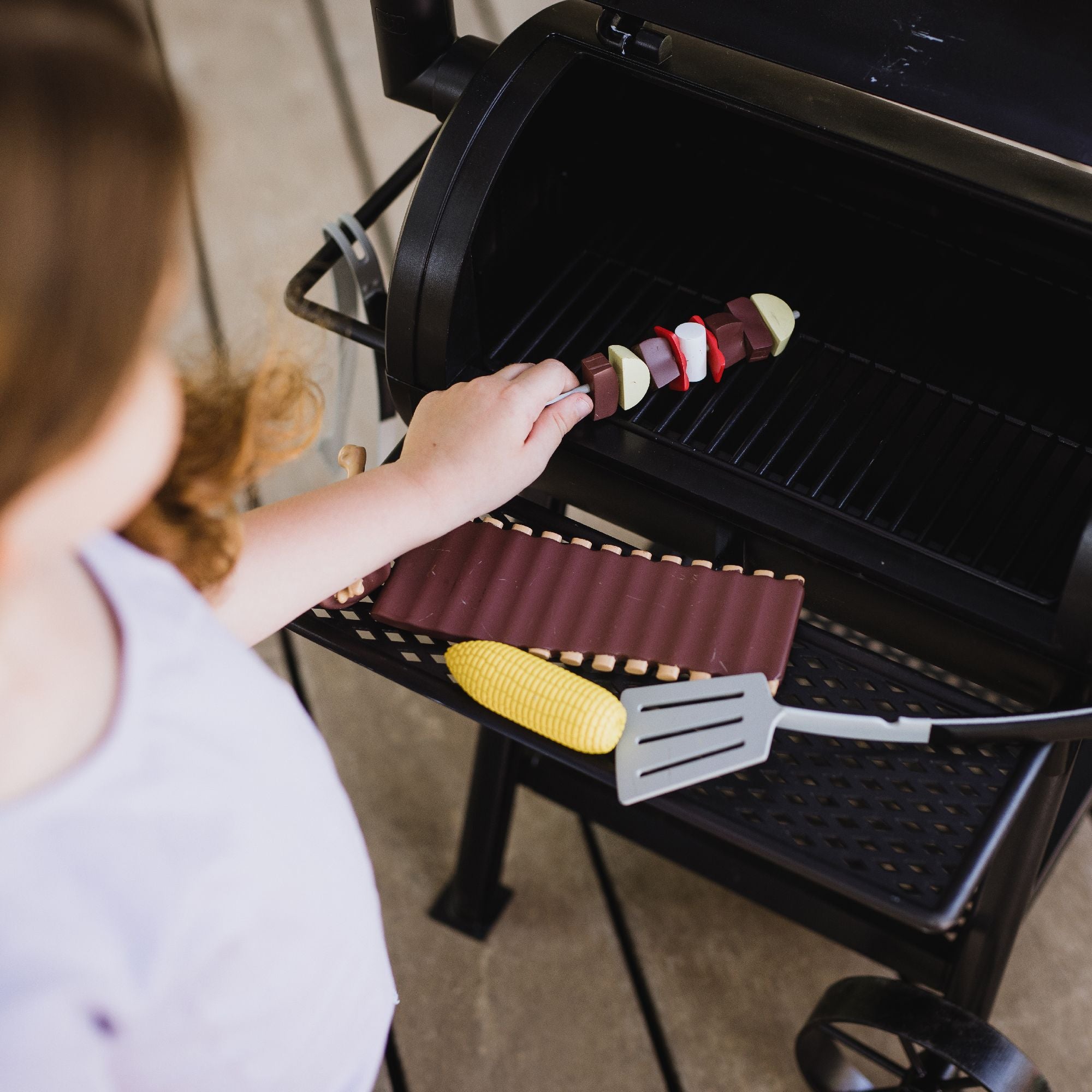 Oklahoma Joe's Highland Junior Battery Operated Smoker Set