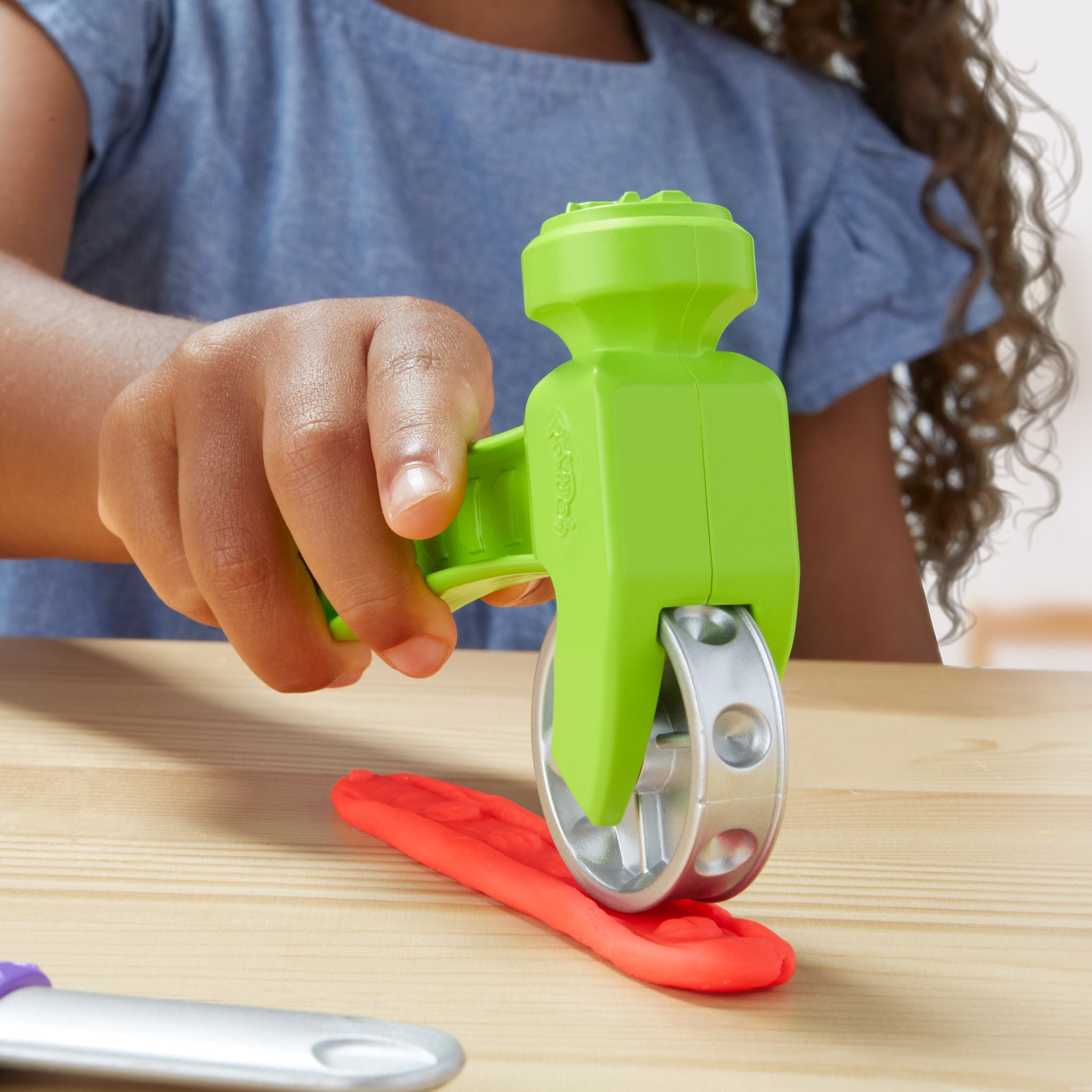 Play-Doh Stamp & Saw Tool Bench