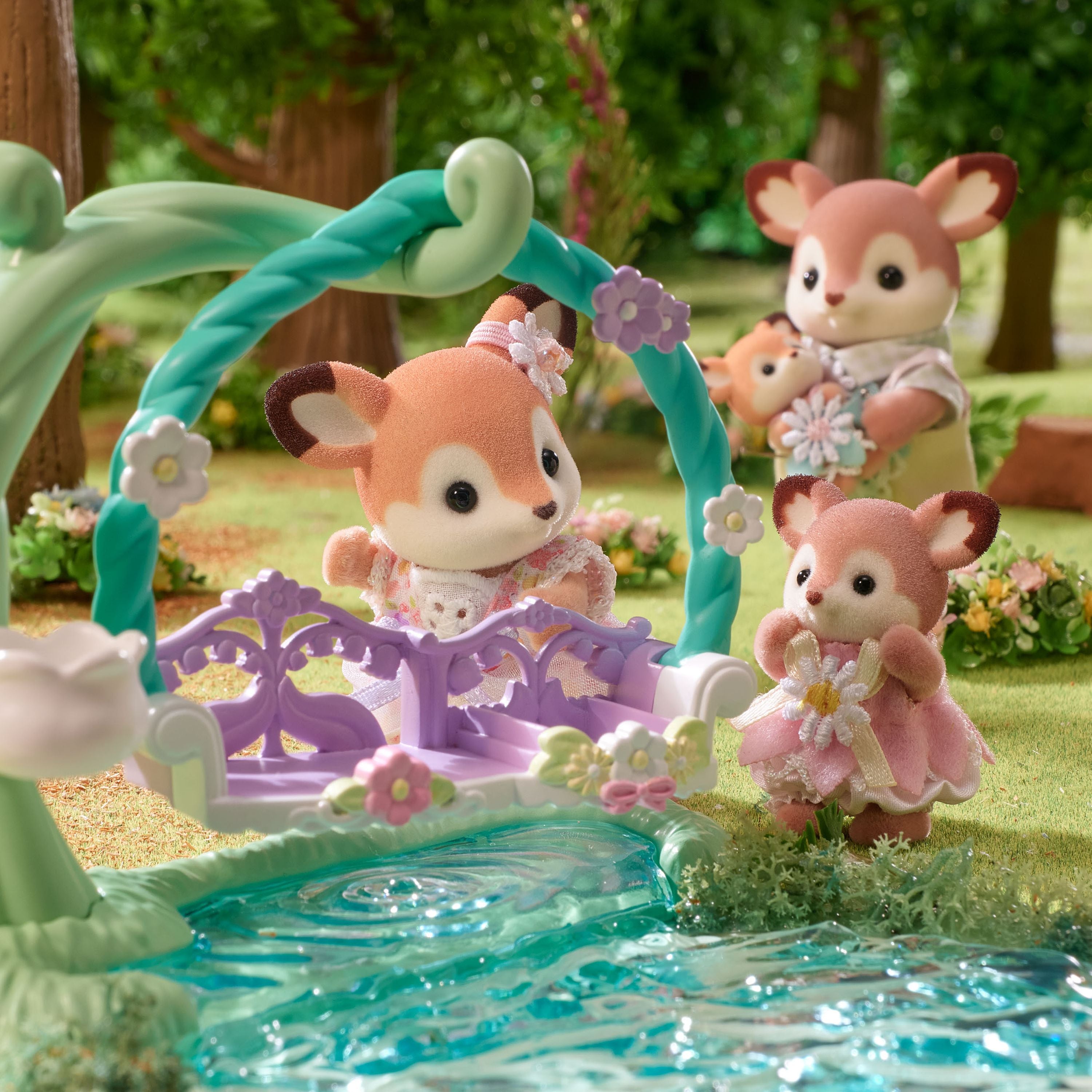 Sylvanian Families Deer Babies Floral Swing Set
