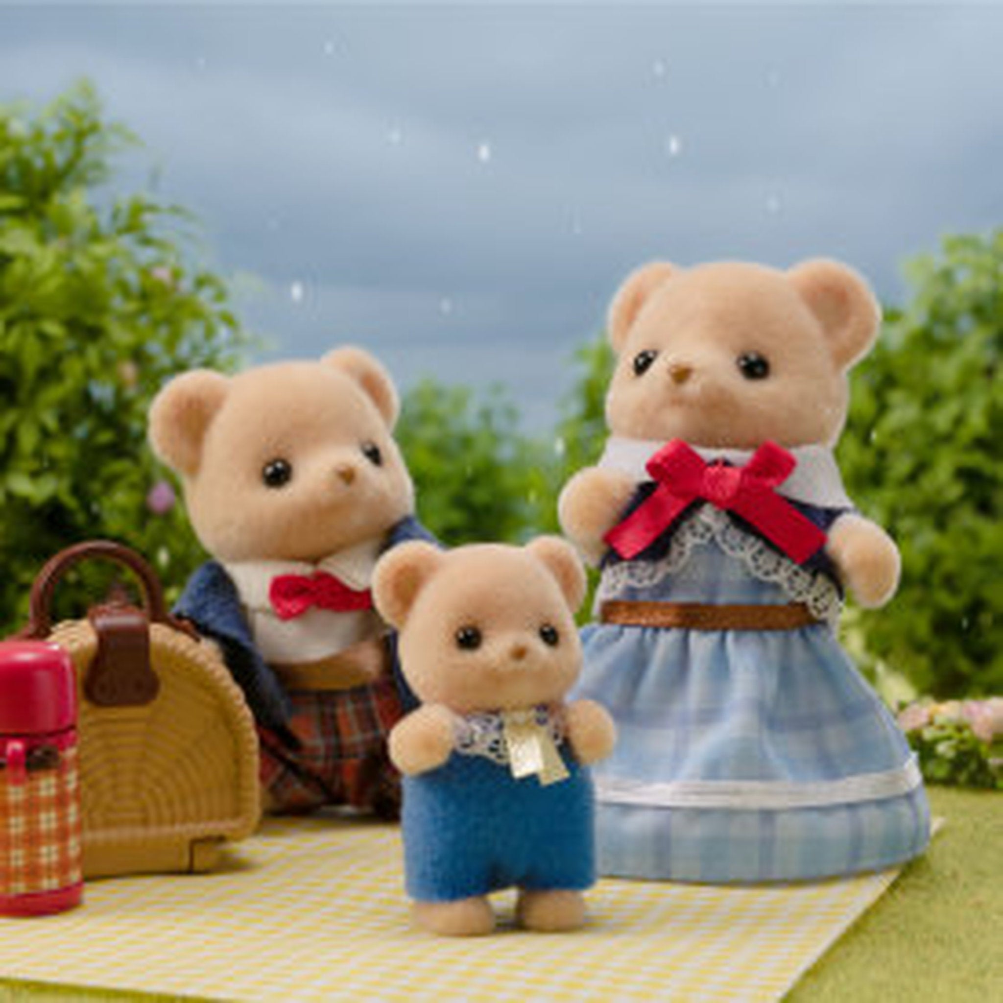 Sylvanian Families Biscuit Bear Family