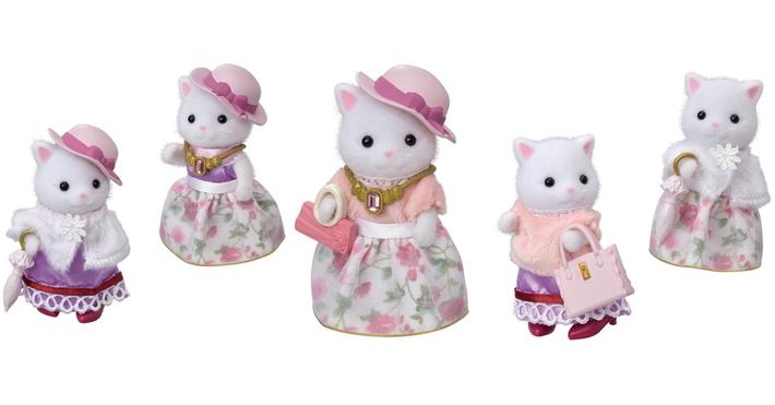 Sylvanian Families Fashion Accessories Play Set Town Girl Persian Cat