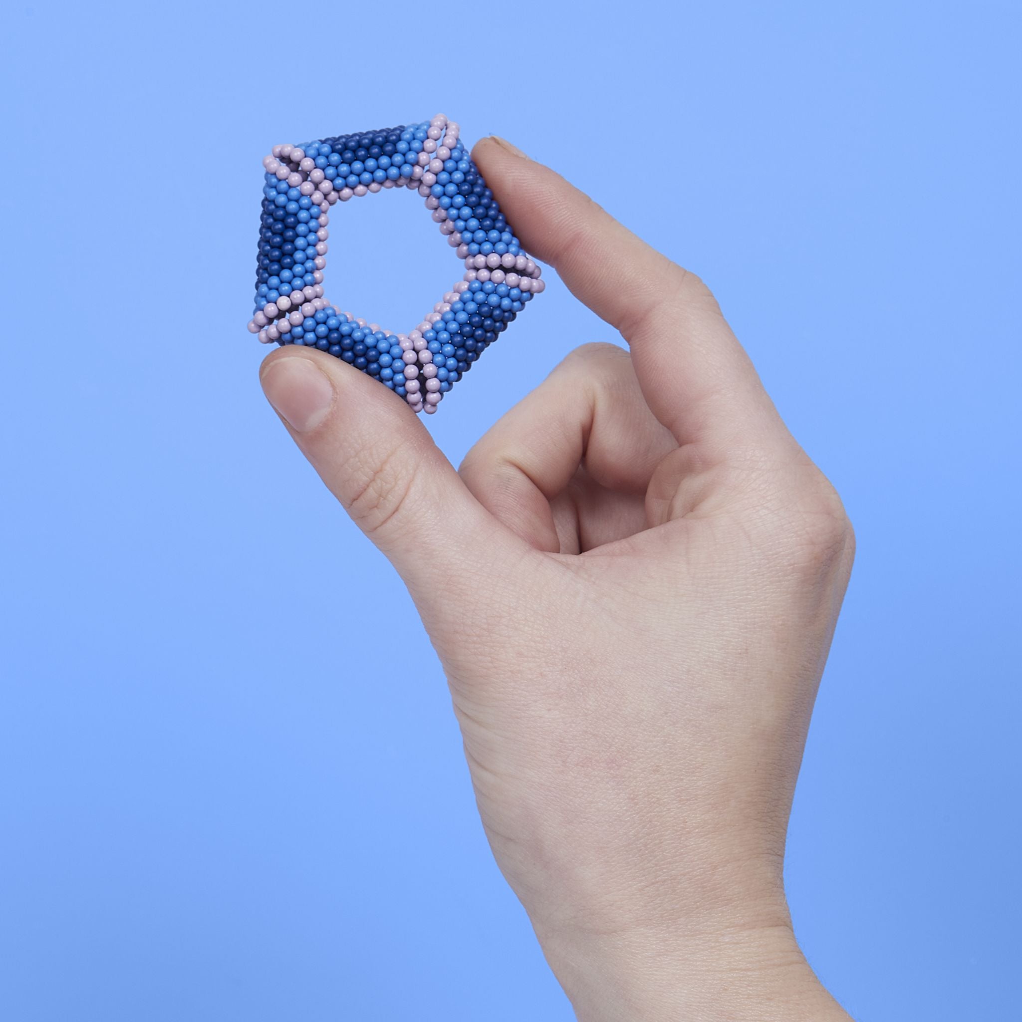 Speks Bolds Fidget Magnets Valiant Blue