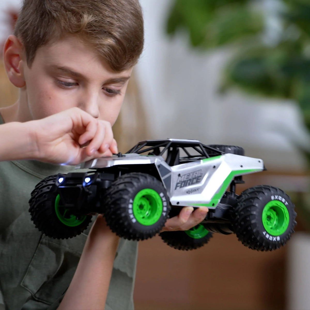 Silverlit Exost RC Metal Force Monster Truck - Toyworld Australia