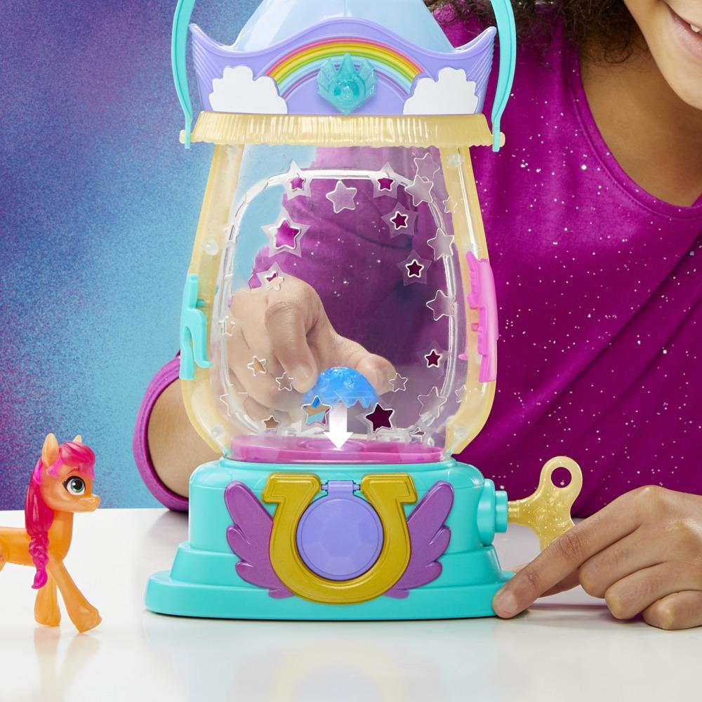 My Little Pony Sparkle Reveal Lantern Sunny Starscout