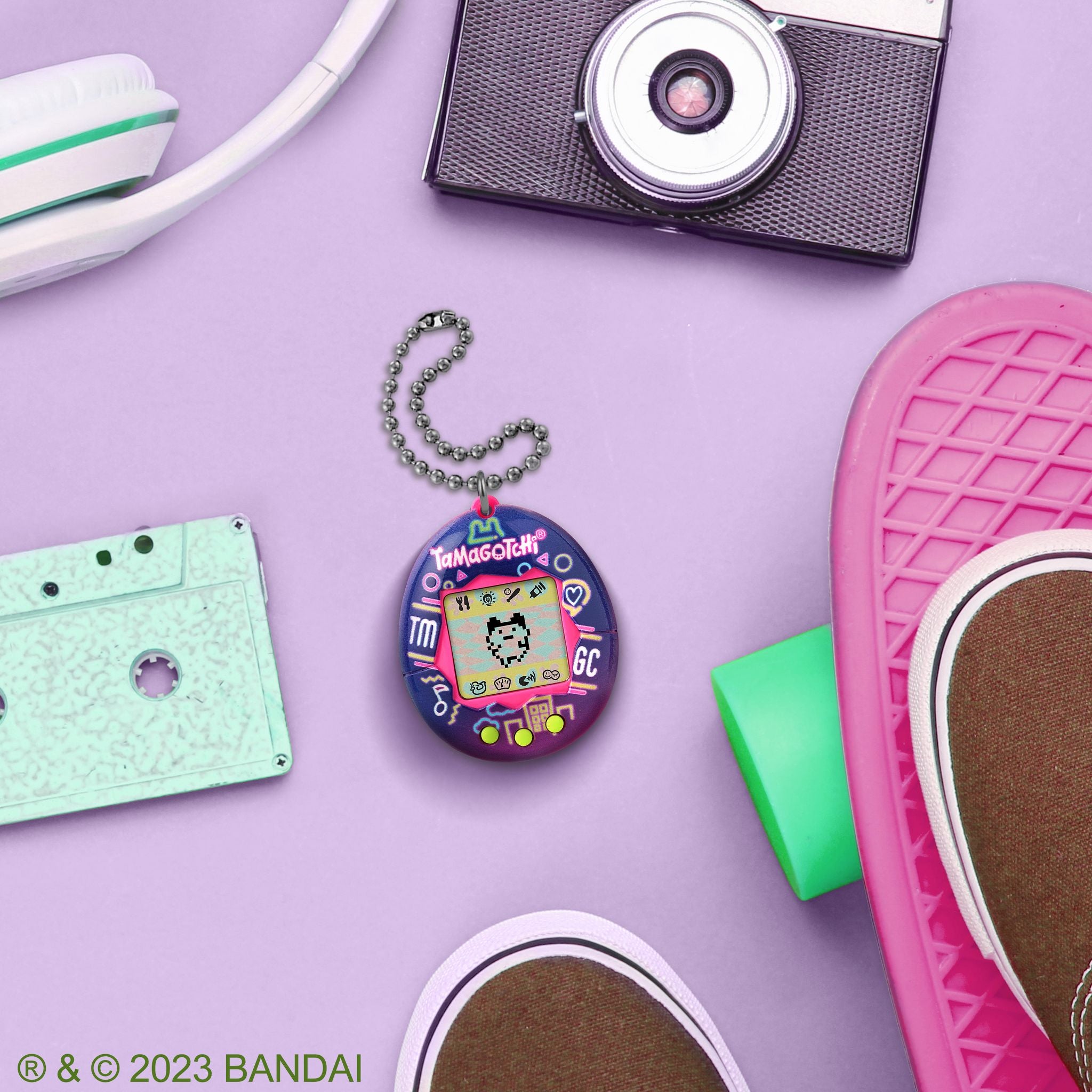 Tamagotchi Original Virtual Reality Pet - Neon Lights