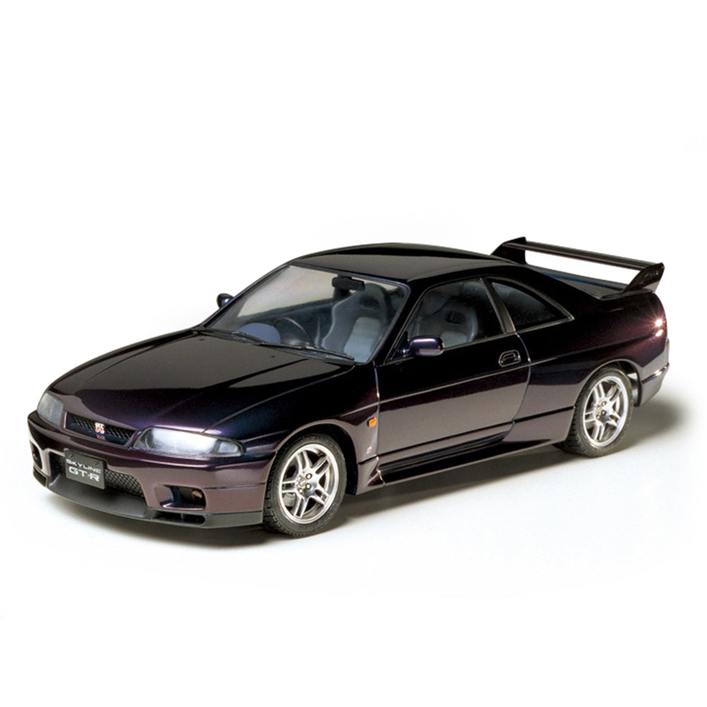 Tamiya 1:24 Nissan Skyline GT-R V Spec Model Kit