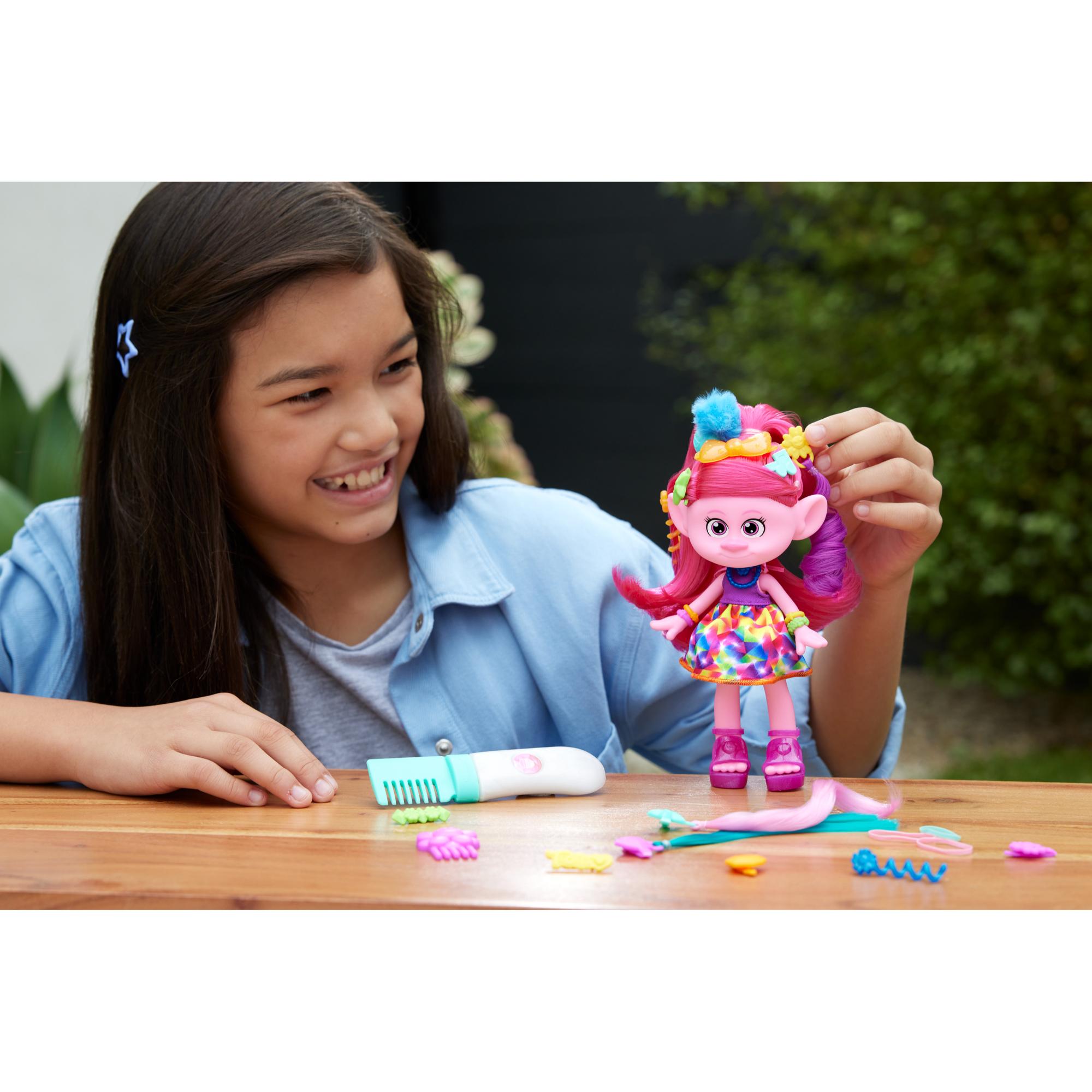 Trolls 3 Band Together Hair-Tastic Queen Poppy Doll