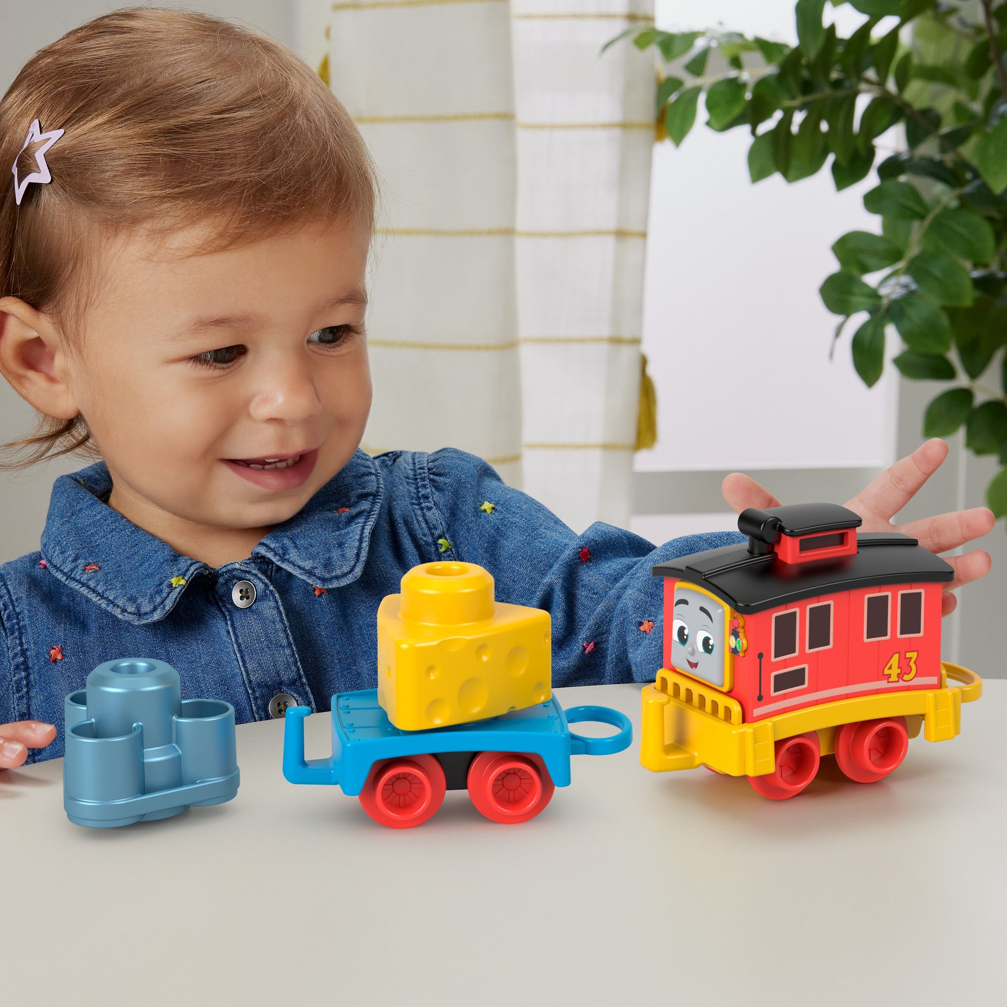 Toyworld Train Model Thomas & Friends My First Push-Along Train Engine Assorted Styles ...