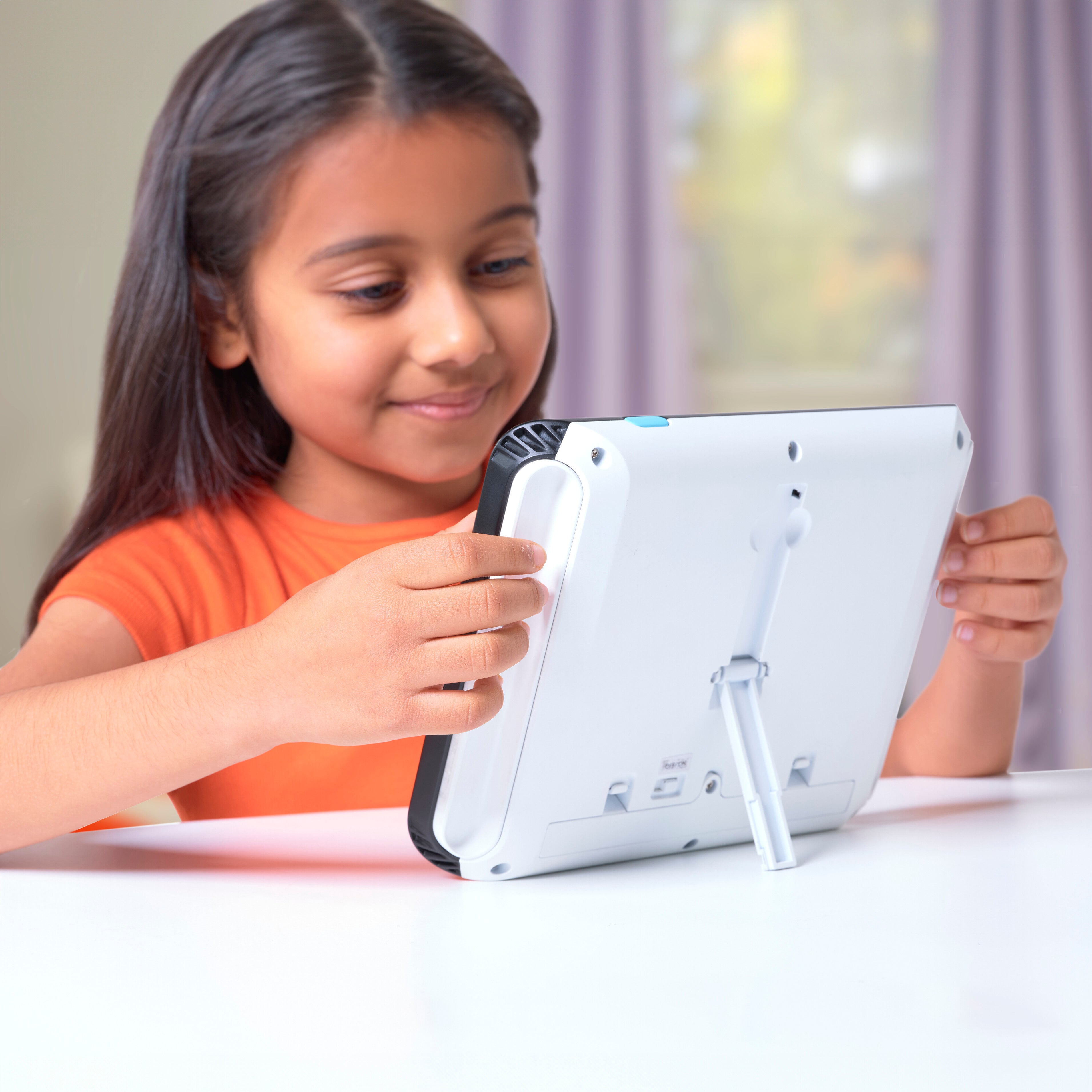 TOMY Megasketcher Lights Alive