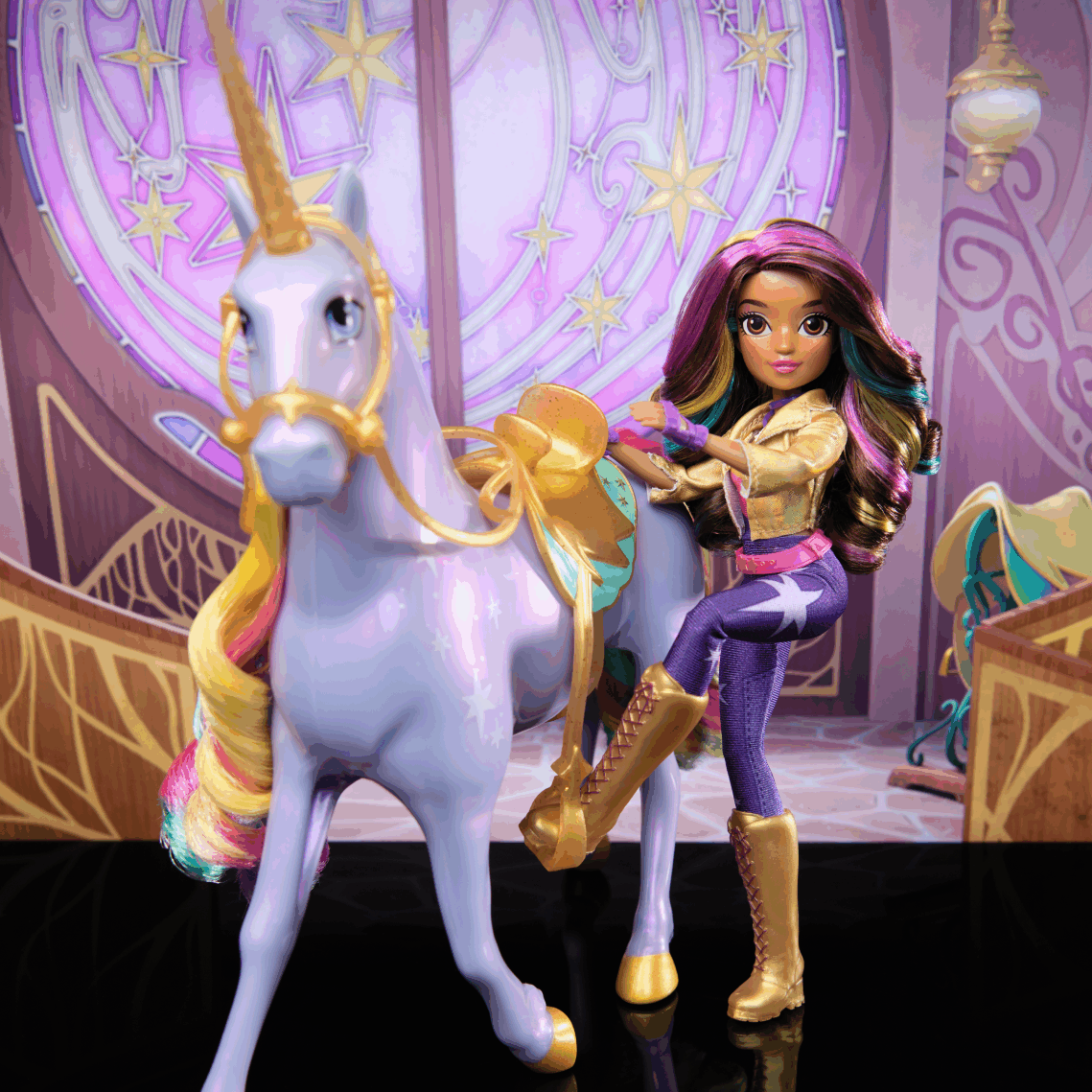 Unicorn Academy Fashion Doll - Sophia